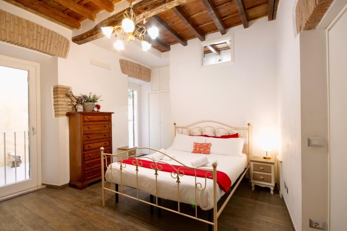 Hc - In The Heart Of Campo De' Fiori Apartment Rome